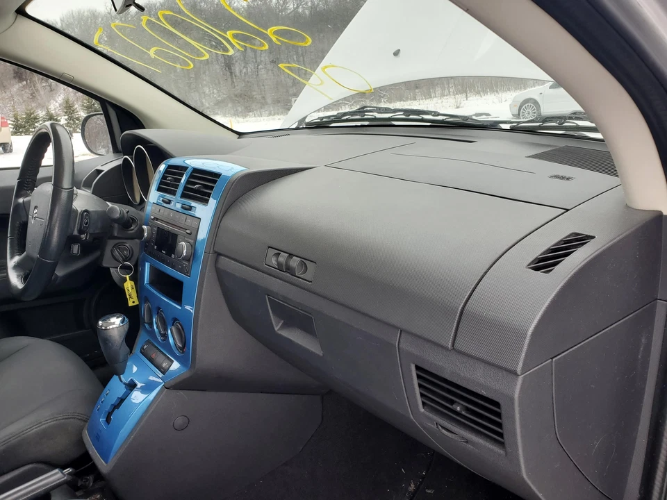 Panel de tablero superior (gris) Dodge Caliber 2007-2009 Foto 2 de 4