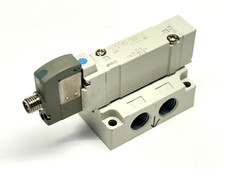 SMC SY5140-5WAOU Pneumatic Solenoid Valve w/ Base