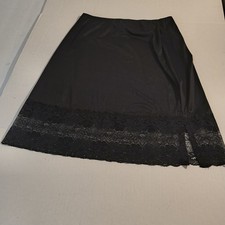 NWT Vanity Fair Radiant Lace Trim Half Slip 11047 XL 22" Black Smoothing Fit