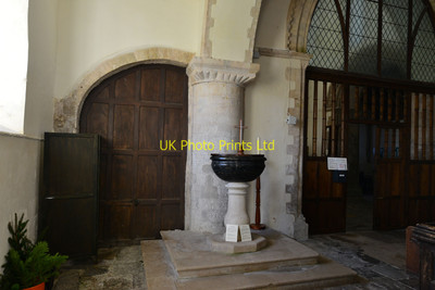 Foto 6x4 New Romney; Nikolaikirche: Die Schrift zeigt ihre Position c2016