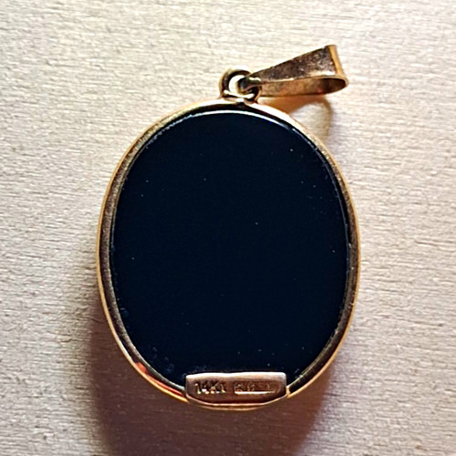 Vintage Gold + Blue Agate Italian Hardstone Cameo Pendant Mother & Child Naples 