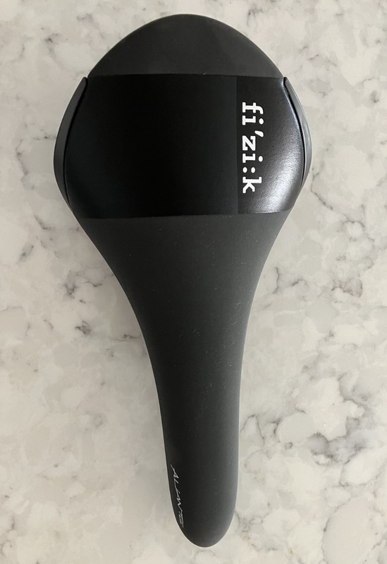 Fizik Aliante R5 Saddle
