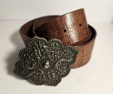 Italian Leather Tooled Ladies Belt With Belt Buckle Size L