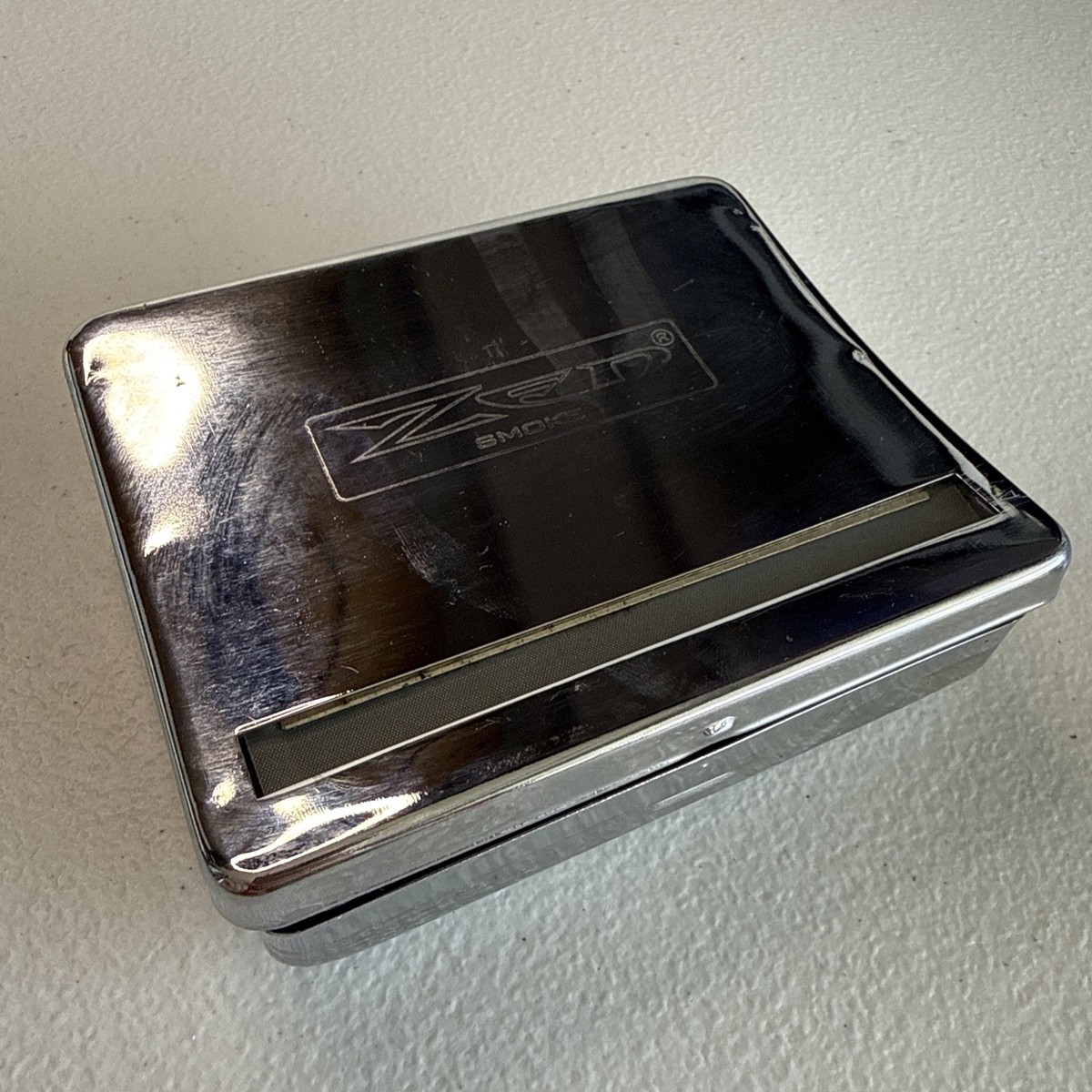 tobacco rolling tin Automatic Box70mm Cigarette Rolling Machine Manual Cigarette Rolling Machine Portable Metal Box for Rolling Tobacco, Smoking Roller and Storage Case (Colorful) : Health & Household Zig Zag TIN Automatic Cigarette