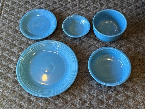 Fiestaware 5 Pc PEACOCK Five Piece Retired Dinner Plate Bowl Set Save!