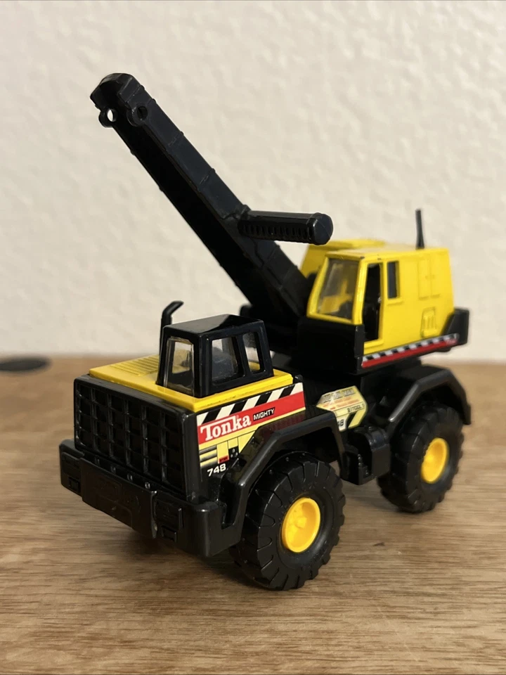 Camión Tonka 748-5000 toneladas poderoso plástico fundido a presión B1 (1998) juguete Maistro Hasbro Foto 2 de 4