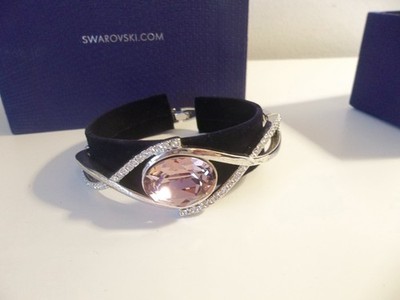 Signierter Swarovski Armreif silberfarben & großer rosa Kristall funkelnd - 18 cm