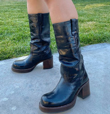 Vintage Destroy Black Patent Leather Platform Campus Boots 40/41