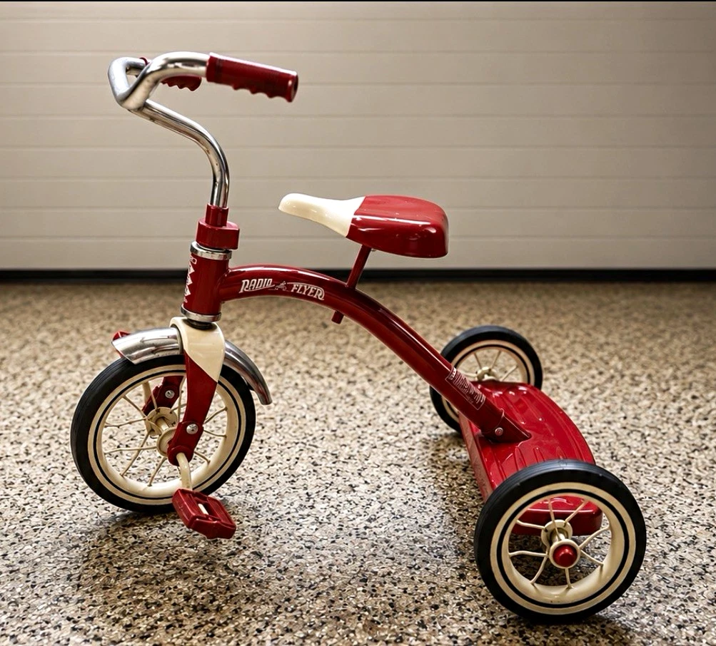 Radio Flyer Collectors & Hobbyists Ride-Ons & Tricycles 3 Wheels