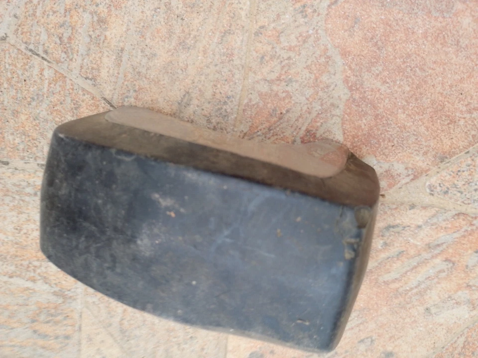 tapón parachoques peugeot 504 nos Foto 2 de 4