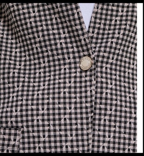 NWT. Tommy Hilfiger Women's Printed One-Button Blazer, Size 2 - Picture 4 of 7