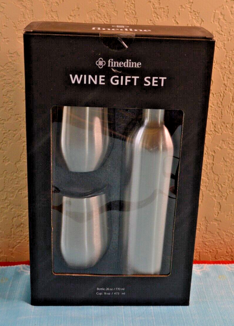 Wine Chiller Gift Set VacuumInsulated Wine Bottle 750ml & Two Wine