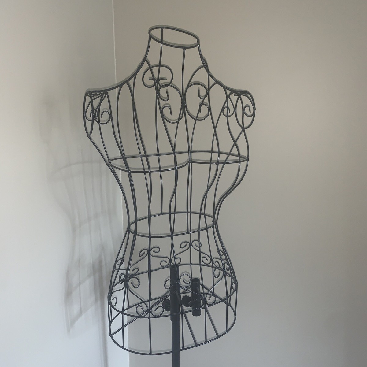 Hobby Lobby Wire Dress Form Vintage Female Metal Black Mannequin Form