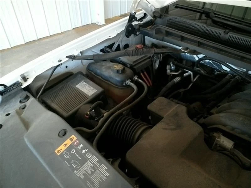 Blower Motor Front Fits 15-20 ESCALADE 104424672 - Image 3 of 4