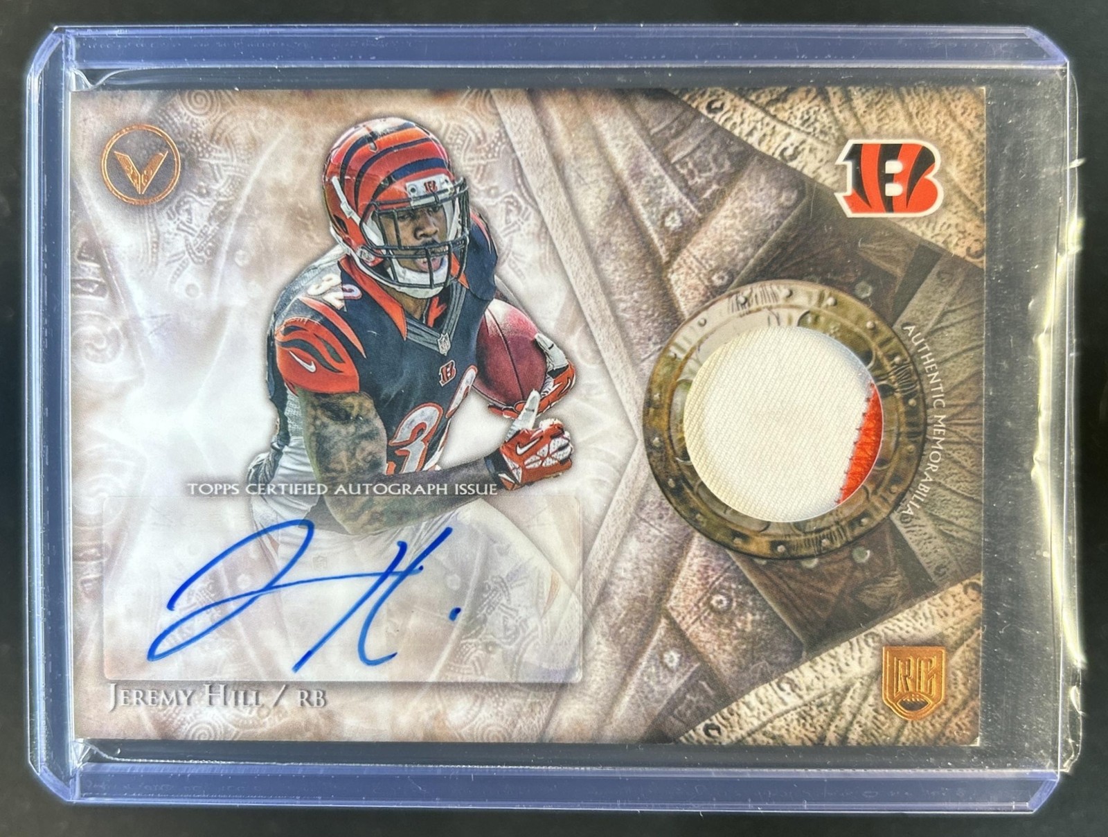 Jeremy Hill Topps Valor Shield of Honor Autograph Patch #JHI Base