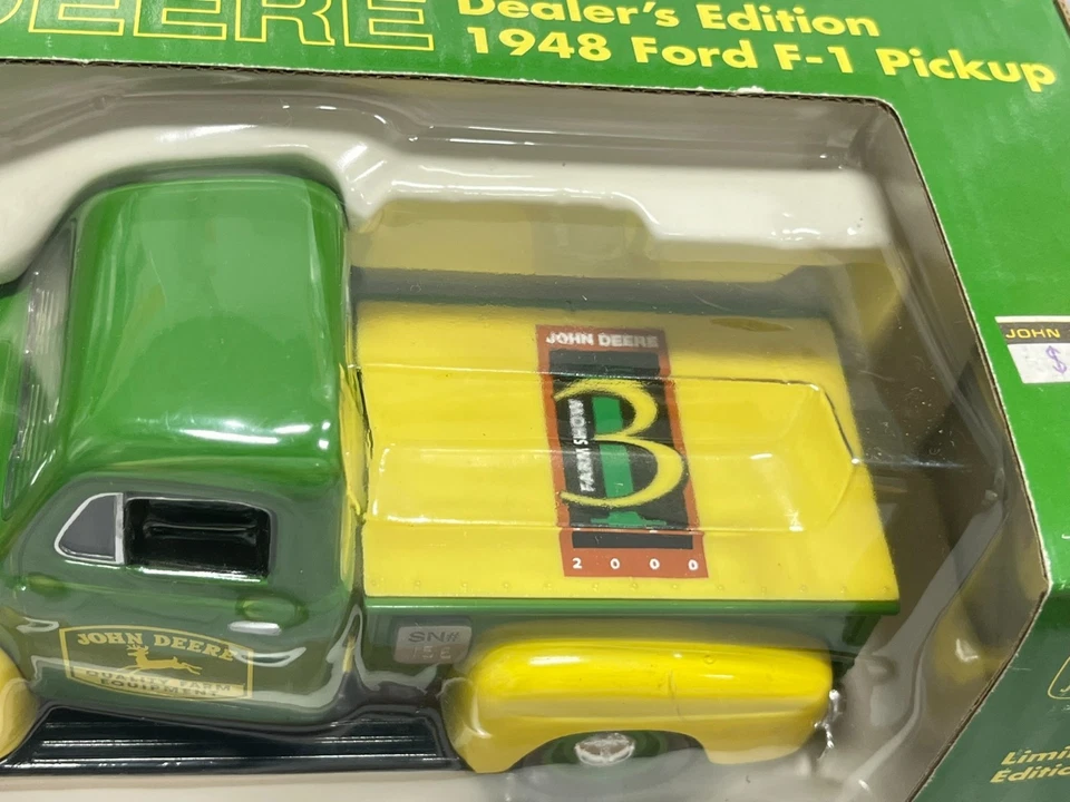 Ford F-1 1948 camioneta John Deere 3I Show Garden City Kansas 1:25 Speccast 156 Foto 4 de 4