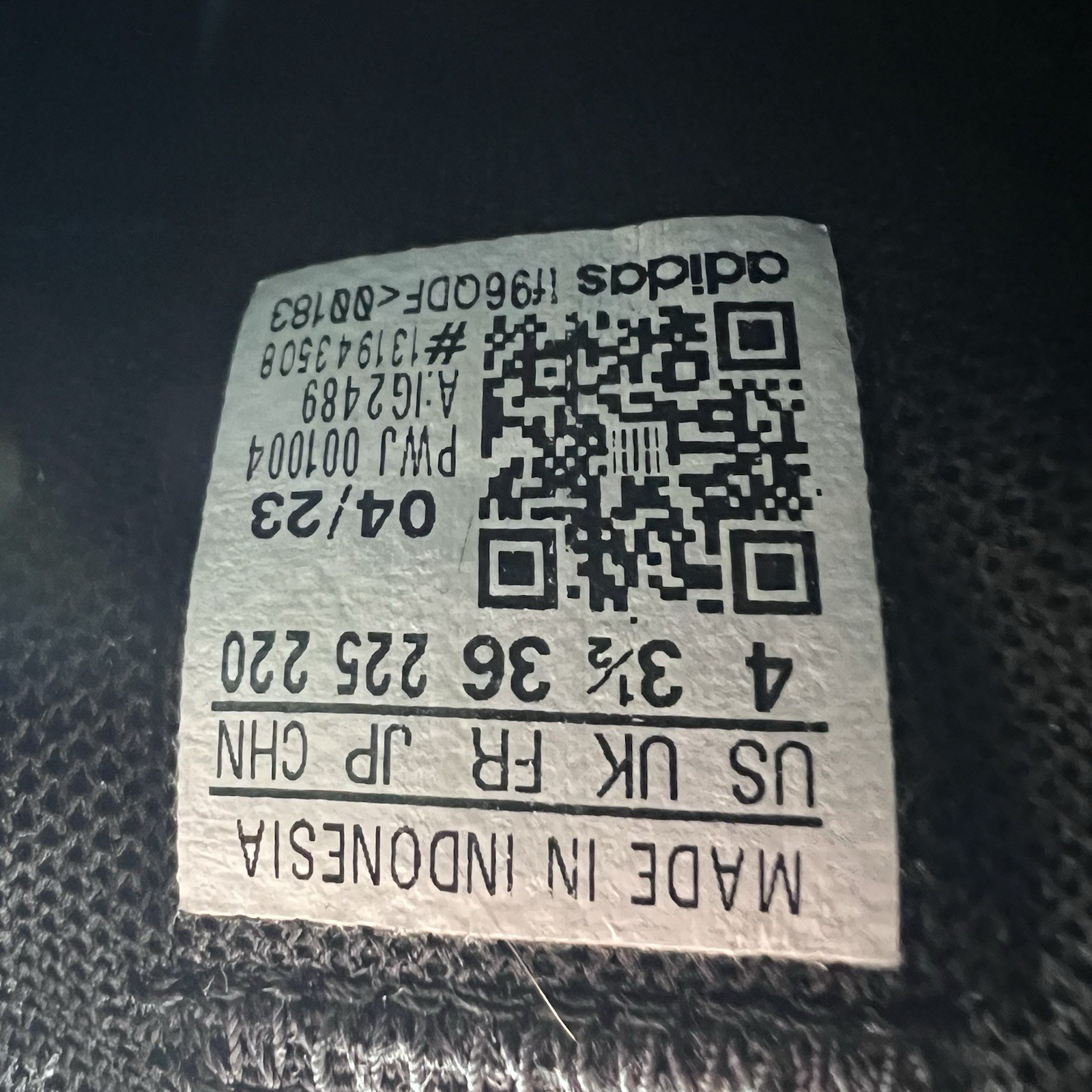 Adidas Kaptir 3.0 Lace Up Back/Red Athletic Shoes Sneakers Youth Size 4 thumbnail 8