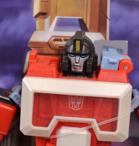 Transformers Studio Series 86-11 Deluxe The Transformers: The Movie Perceptor - Picture 3 of 4