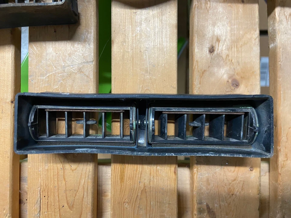 1975 79 Chevrolet Nova A/C Deflector Skylark Ventura Omega Phoenix 75-79 AC Vent - Image 4 of 4