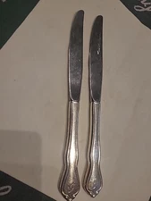 Two Nice "G" Logo Greenbrier Resort Hotel  Silver Plate Service Serrated Knives