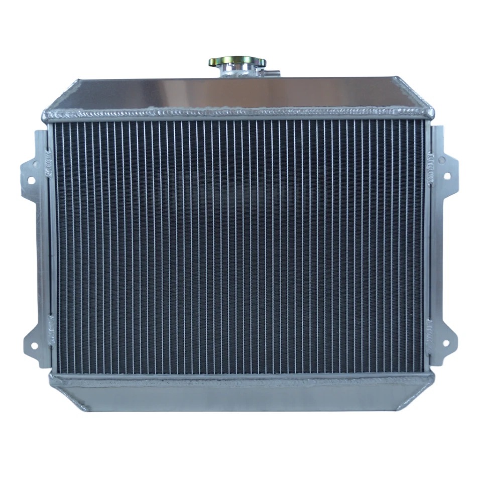 Radiador de aluminio de 3 filas para Toyota Corolla 1971 1972 1973 1974 1971-1974 Foto 2 de 4