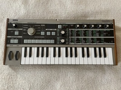Korg microKORG Analogue Modeling Synth/Vocoder   Kult-Gerät