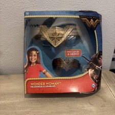 Mattel DC Wonder Woman Headpiece and Armband Dress Up Pieces DAMAGED BOX