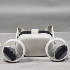 Meta Quest 2 128GB Standalone All-in-One VR Headset KW49CM