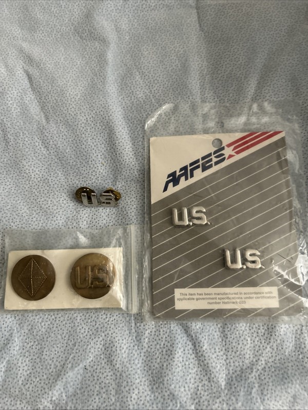 US Military Insignia Pins