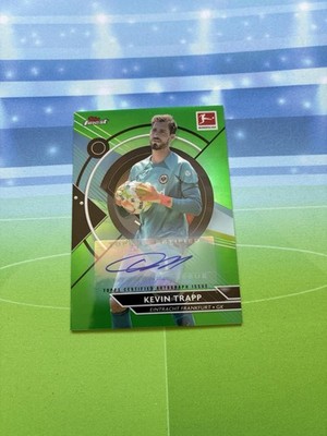 2022-23 Topps Finest Bundesliga Auto Kevin Trapp Green /50 Eintracht Frankfurt