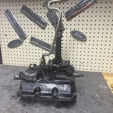 05-07 Ford F250 F350 6.0 6.0L Diesel Oil Cooler Housing Cover Assembly OE