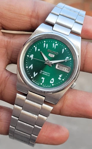 Seiko Automatic 7009-3130 Green Arabic Dial Vintage Men's Watch
