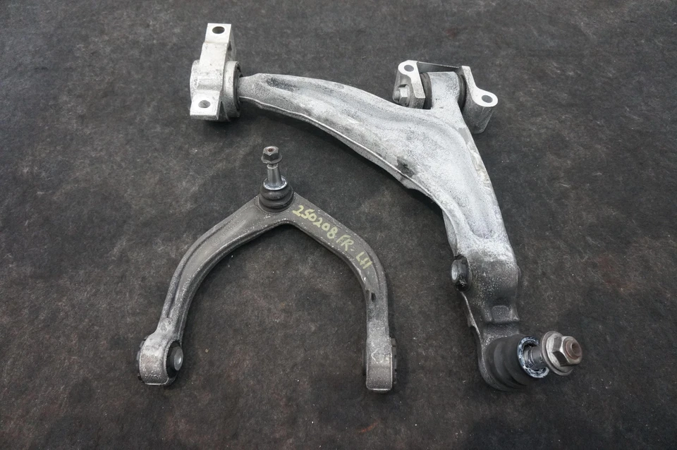 Juego 2 Brazos de Control Superior e Inferior Delanteros Izquierdos 32381882 32395242 Volvo XC90 B5 20-24 Foto 4 de 4