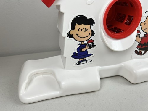 SNOOPY SNO-CONES Shaved Ice Snow Cone Machine READ! - Picture 12 of 18