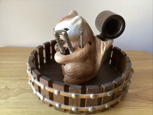 Vintage Nutcracker Ceramic Squirrel and Wooden Bowl with Tools 70s - Picture 4 of 18