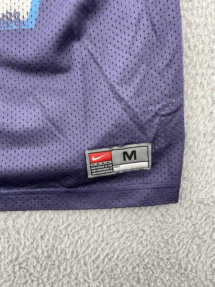 Camiseta deportiva vintage de los Tennessee Titans Eddie George juvenil mediana azul marino Nike niños Foto 3 de 4