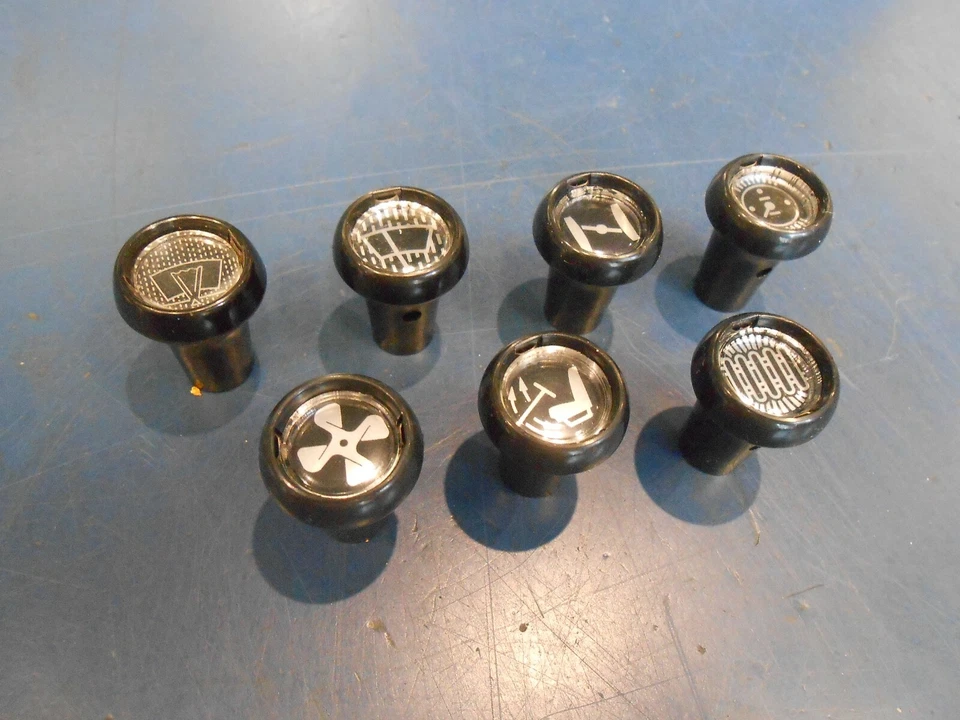 Juego de perillas Triumph TR4A (7 piezas) Herald Vitesse Spifire GT6 TR4 CORREO GRATUITO EN EL REINO UNIDO  Foto 2 de 4