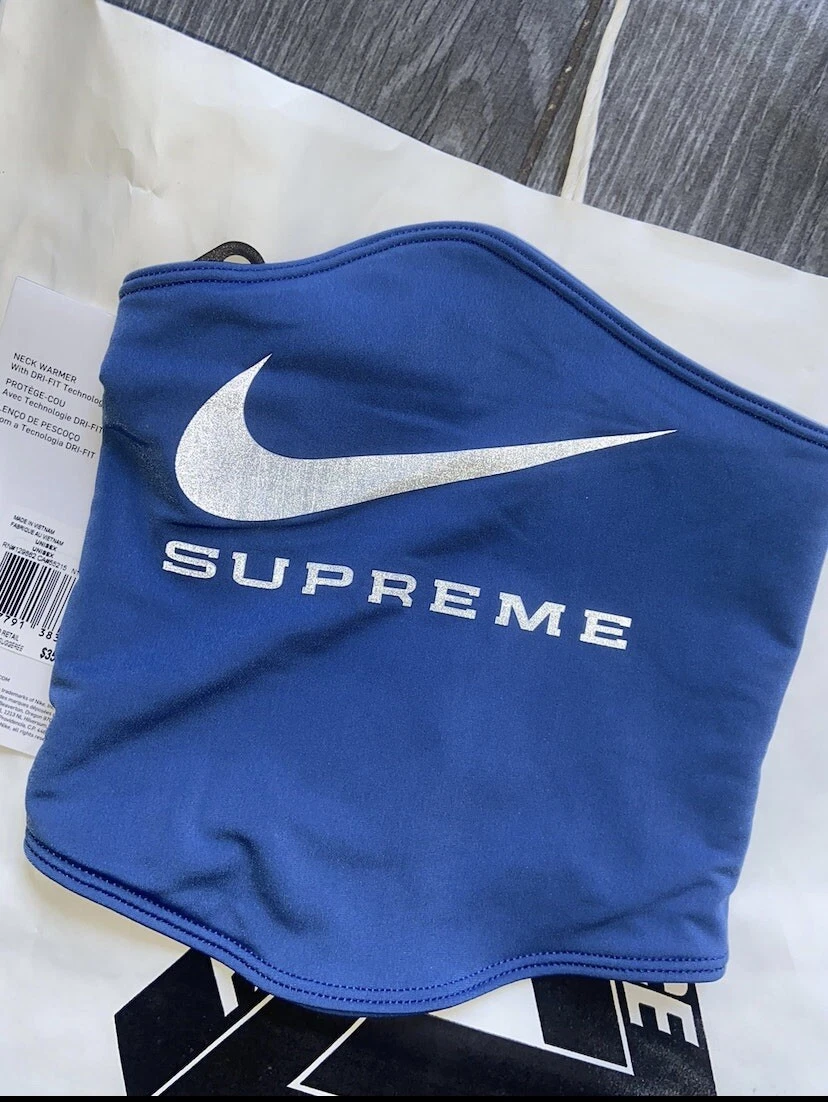 Supreme Nike col bleu plus chaud   