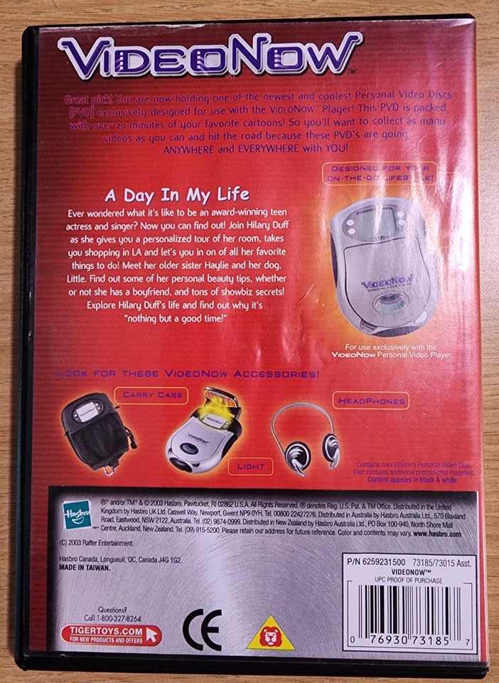 Hilary Duff - A Day in My Life (VideoNow, 2003) Foto 2 de 2