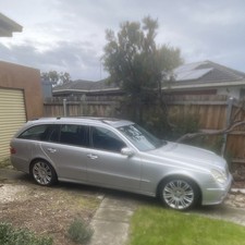 Mercedes 2006 E350 Wagon, 178000 km, no start as need new key fob. No rego
