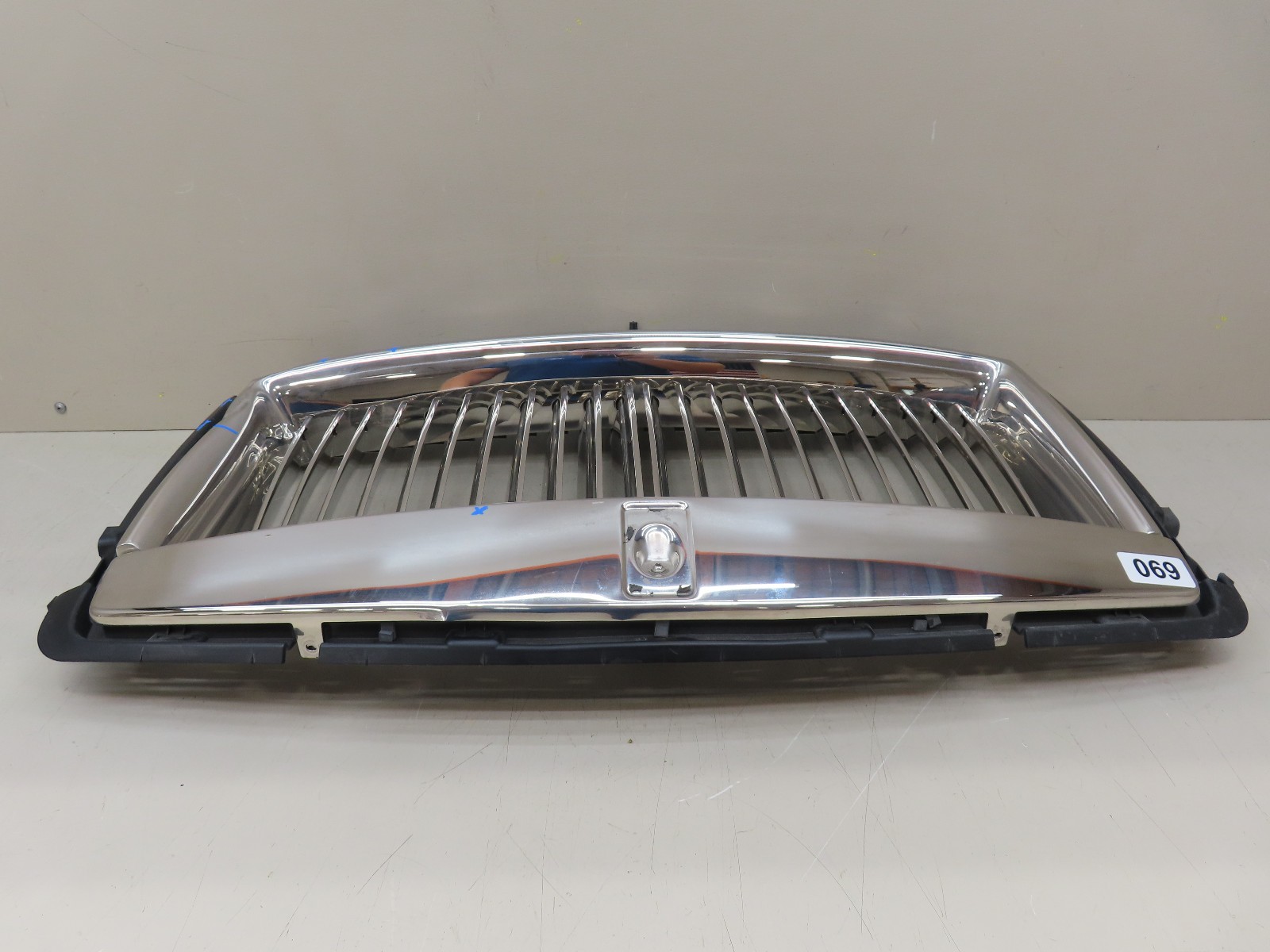 Rolls-Royce Ghost 2010-2014 Front Bumper grille Chrome P/N 7234938