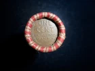 ROLL OF UNSEARCHED WHEAT PENNIES WITH A WHEAT REVERSE AND A 1924 ON THE ENDS.
