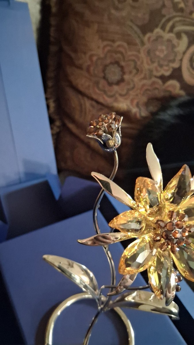 Swarovski / Darigold Light Topaz /957575 Swarovski Paradise Flower