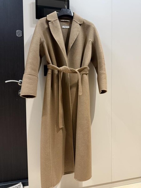 Women Max Mara Coat Beige S
