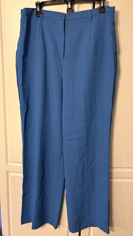 Sag Harbor Women's Blue Solid Polyester Dress Pants Flat Front Size 14