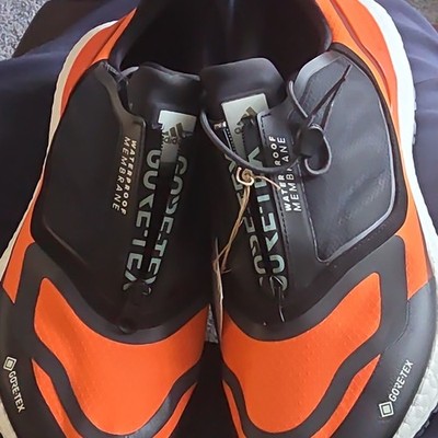 adidas Terrex Ultraboost 22 GTX Gore-Tex Waterproof Hiking Sneakers Orange/Black