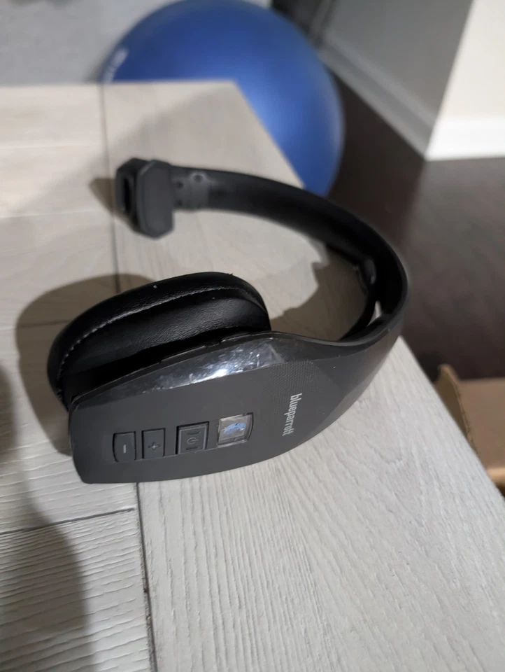 Auriculares inalámbricos Blue Parrot B650-XT Bluetooth Trucker manos libres Foto 2 de 4