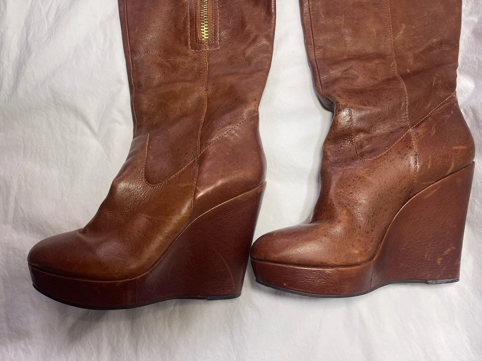 Steven by Steve Madden 女式 10 棕色皮革拉链及膝高筒靴楔形鞋跟 — 第 2/4 张图片