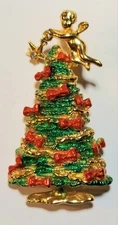 Vintage AJC Christmas Tree Brooch Pin With Angel & Dangle Star Red Bows Goldtone