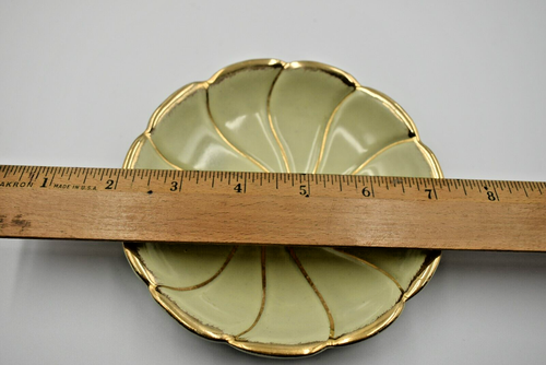 Vintage Lt Green Swans Ceramic and Soap Dish Lt Green with Gold accents - Picture 2 of 13